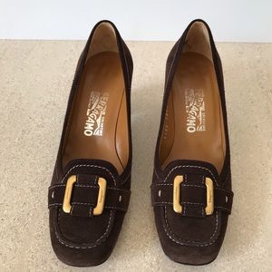 Salvatore Ferragamo brown suede heels